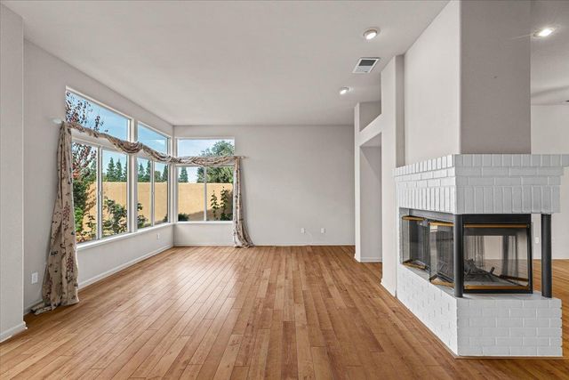 433 Terrasol Ln, Oakdale, CA 95361