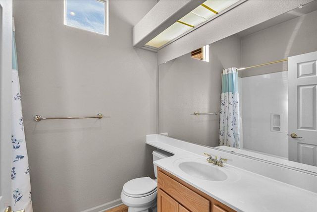 433 Terrasol Ln, Oakdale, CA 95361