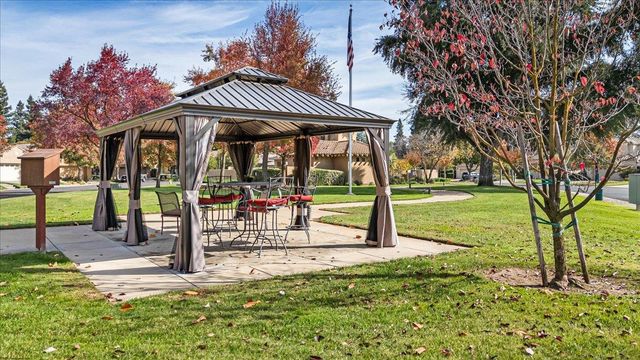 433 Terrasol Ln, Oakdale, CA 95361