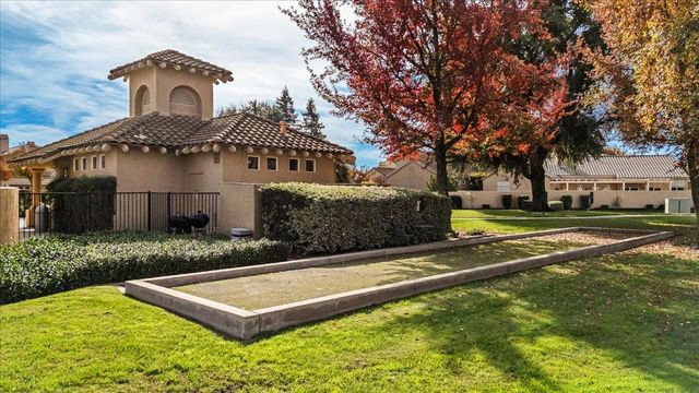 433 Terrasol Ln, Oakdale, CA 95361