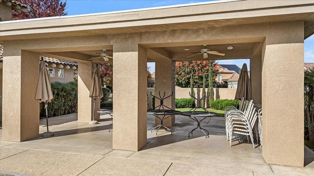 433 Terrasol Ln, Oakdale, CA 95361