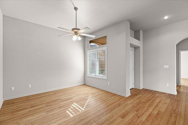 433 Terrasol Ln, Oakdale, CA 95361