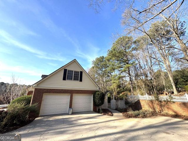 134 Bent Tree Drive, Athens, GA 30606