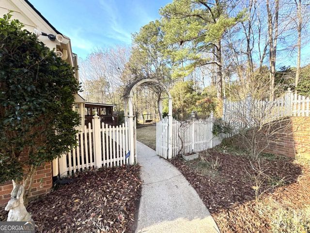 134 Bent Tree Drive, Athens, GA 30606