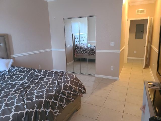 3561 Forest Hill Boulevard 71, Palm Springs, FL 33406