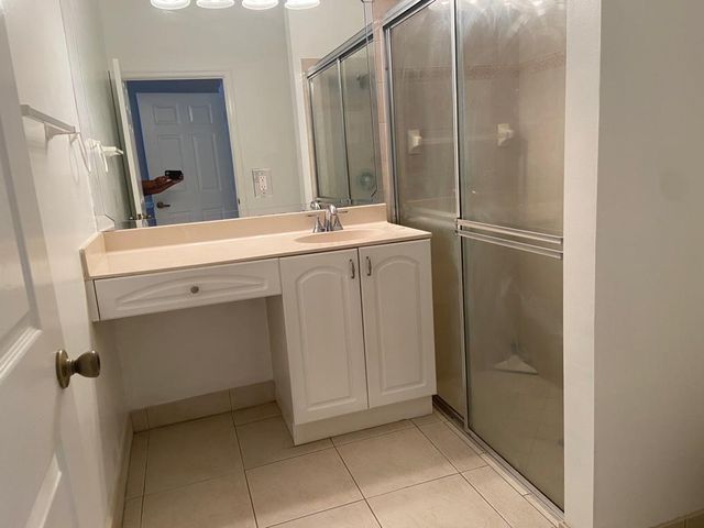 3561 Forest Hill Boulevard 71, Palm Springs, FL 33406