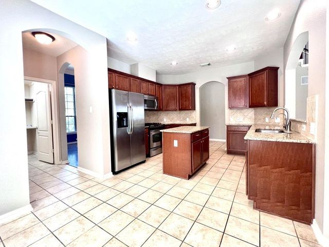 5110 Shadow Breeze Lane, Katy, TX 77494