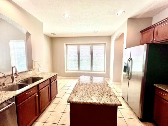 5110 Shadow Breeze Lane, Katy, TX 77494