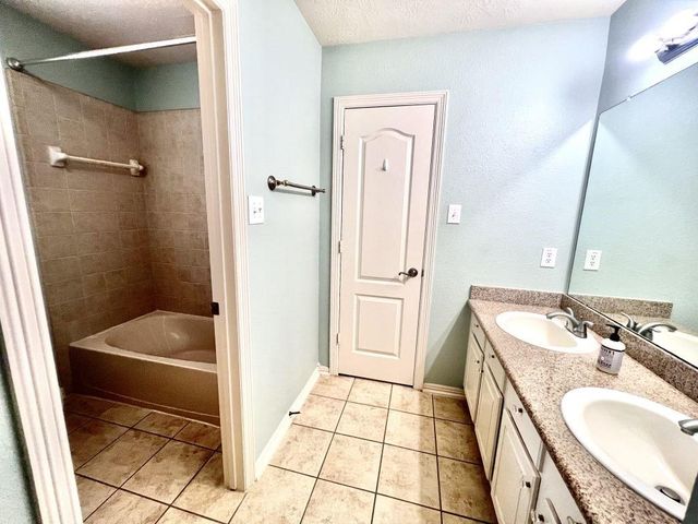 5110 Shadow Breeze Lane, Katy, TX 77494