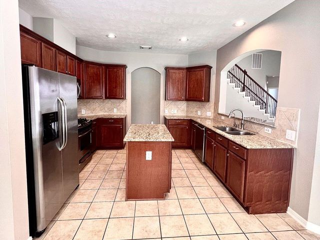 5110 Shadow Breeze Lane, Katy, TX 77494