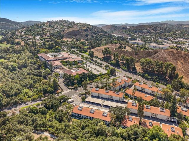 4732 Park Granada 221, Calabasas, CA 91302