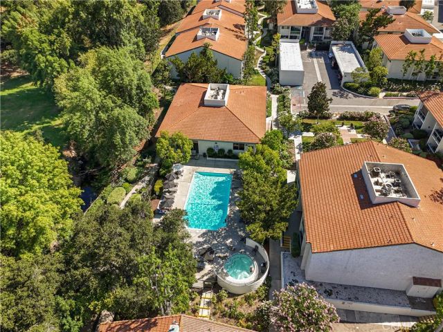 4732 Park Granada 221, Calabasas, CA 91302