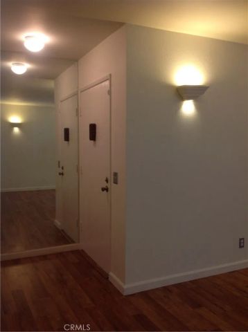 4732 Park Granada 221, Calabasas, CA 91302