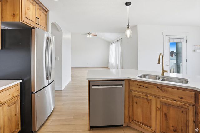 2201 W 1300 S, Lehi, UT 84043