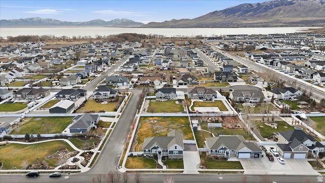 2201 W 1300 S, Lehi, UT 84043