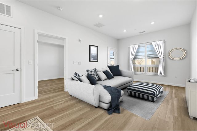 71 Connecticut Avenue 204, Norwalk, CT 06850