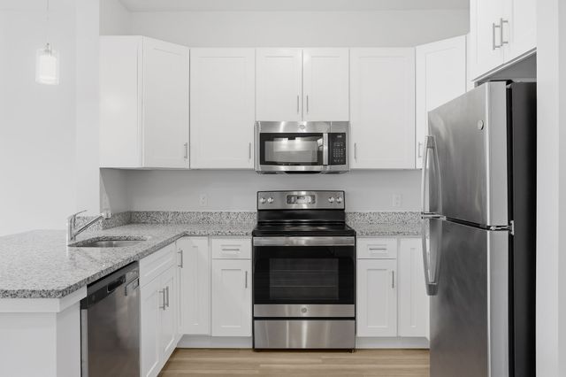 71 Connecticut Avenue 204, Norwalk, CT 06850