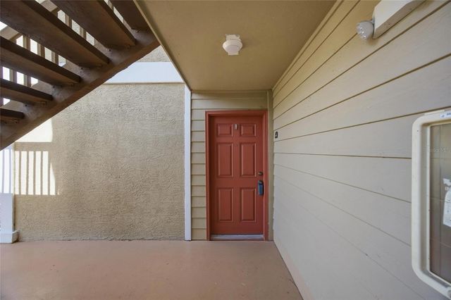 9481 HIGHLAND OAK DRIVE 802, Tampa, FL 33647