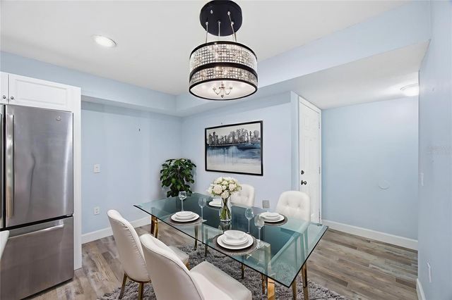 9481 HIGHLAND OAK DRIVE 802, Tampa, FL 33647