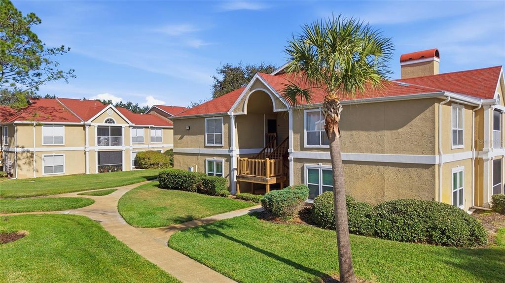 9481 HIGHLAND OAK DRIVE 802, Tampa, FL 33647