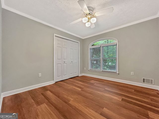 189 Lake Hampton Drive, Hampton, GA 30228