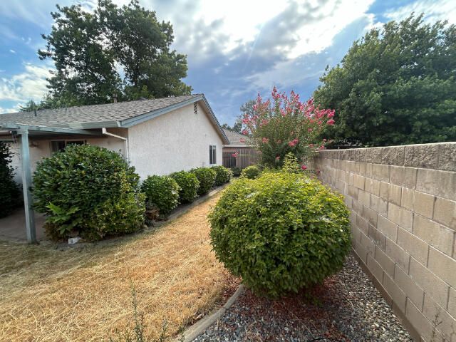 2886 Shotwick Trail, Redding, CA 96002