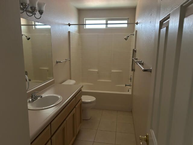 2886 Shotwick Trail, Redding, CA 96002