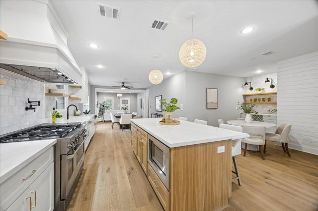 1112 Merrill Street, Houston, TX 77009