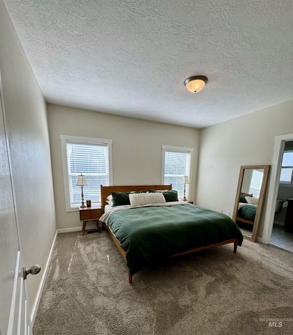 2600 N Cinnamon Pl, Meridian, ID 83646