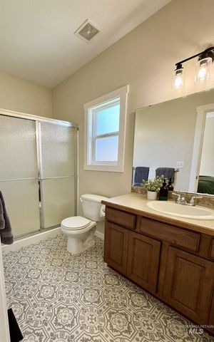 2600 N Cinnamon Pl, Meridian, ID 83646