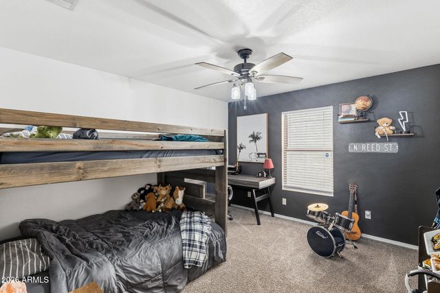 1018 E COWBOY COVE Trail, San Tan Valley, AZ 85143