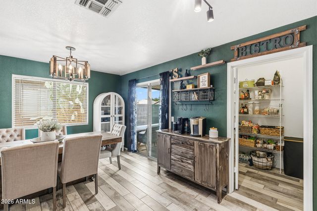 1018 E COWBOY COVE Trail, San Tan Valley, AZ 85143