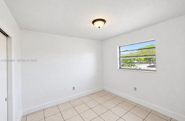 6487 W Flagler Street 9, Miami, FL 33144
