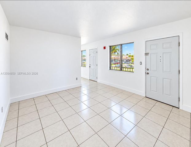 6487 W Flagler Street 9, Miami, FL 33144