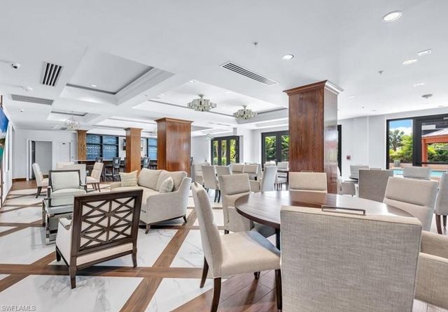 6075 Pelican Bay BLVD 1204, Naples, FL 34108