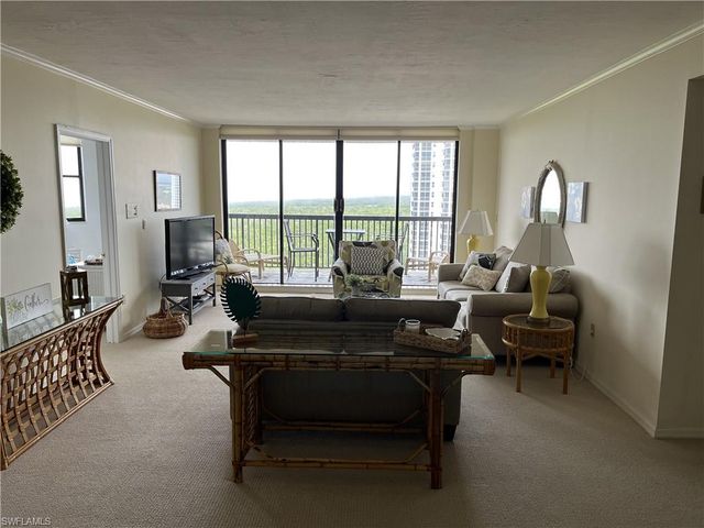 6075 Pelican Bay BLVD 1204, Naples, FL 34108