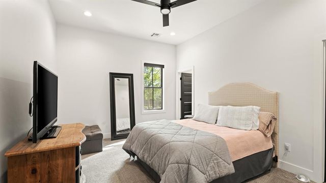 5733 Red Rock Lake Road, Edmond, OK 73013
