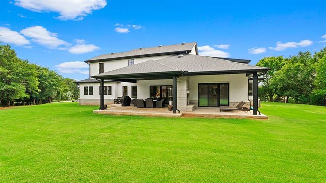 5733 Red Rock Lake Road, Edmond, OK 73013