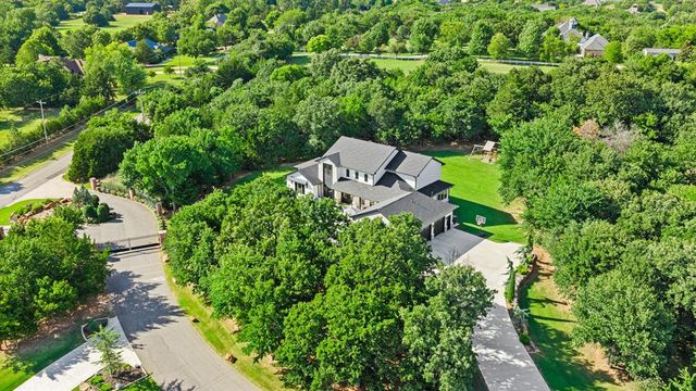5733 Red Rock Lake Road, Edmond, OK 73013