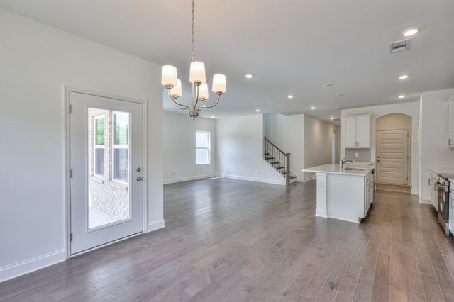 1765 Ventura Ave, White House, TN 37188