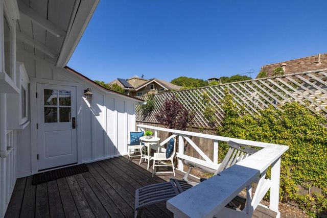 315 Willow Street, Pacific Grove, CA 93950