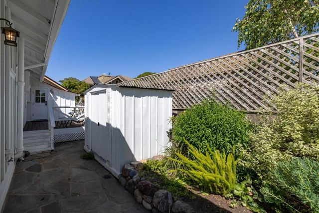 315 Willow Street, Pacific Grove, CA 93950