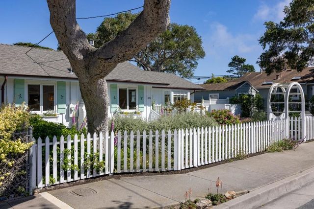 315 Willow Street, Pacific Grove, CA 93950