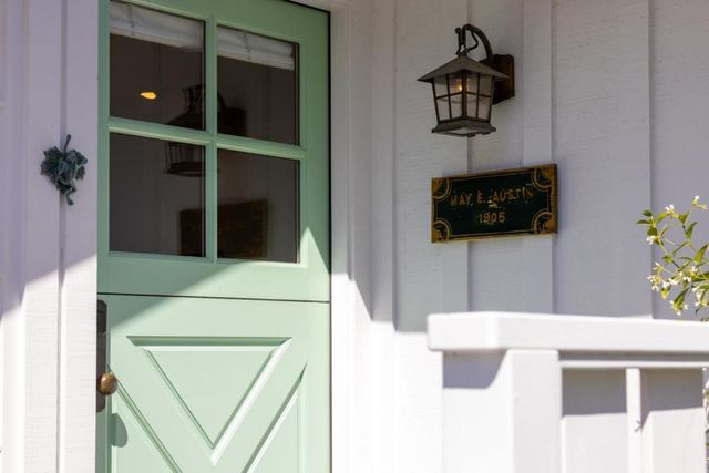 315 Willow Street, Pacific Grove, CA 93950