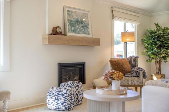 315 Willow Street, Pacific Grove, CA 93950
