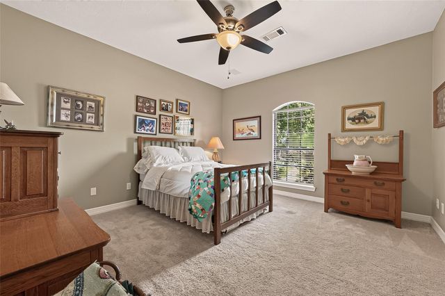 174 Park Way, Conroe, TX 77356