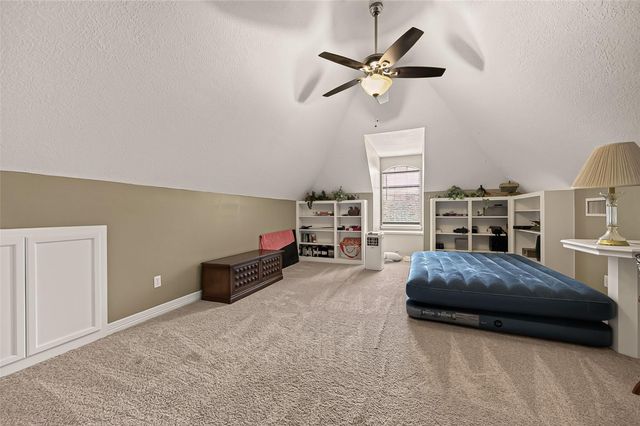 174 Park Way, Conroe, TX 77356