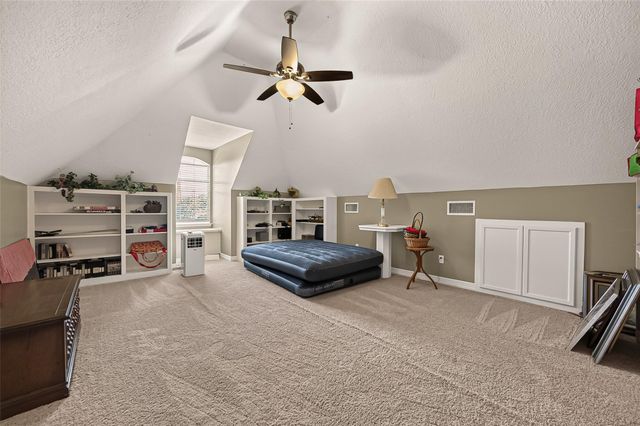 174 Park Way, Conroe, TX 77356