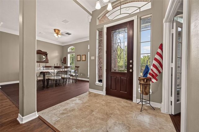 174 Park Way, Conroe, TX 77356
