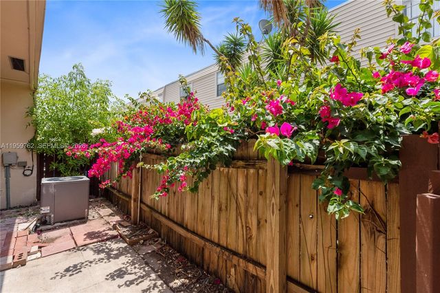 6603 Winfield Blvd B2, Margate, FL 33063